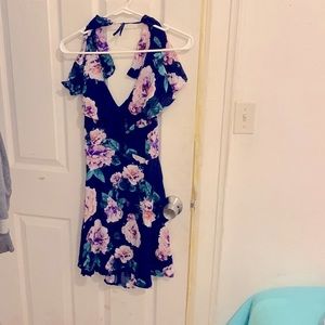 Absolutely gorgeous floral dress with open back